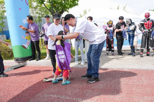 완주 메달 수여